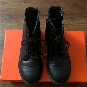 Black Lace-Up Boots